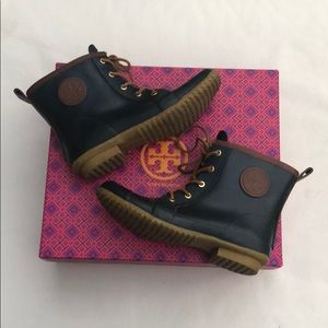 Tory Burch Leandra Lace Up Rain Bootie Sz 9